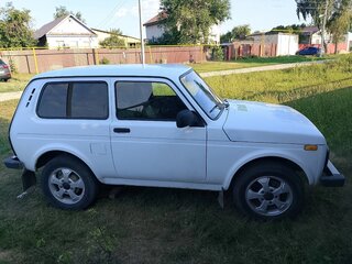 2016 Lada (ВАЗ) 2121 (4x4) I Рестайлинг, белый, 370000 рублей, вид 4