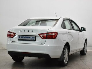 2018 Lada (ВАЗ) Vesta I, белый, 840000 рублей, вид 4