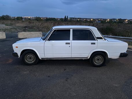2005 Lada (ВАЗ) 2107, белый, 150000 рублей, вид 3