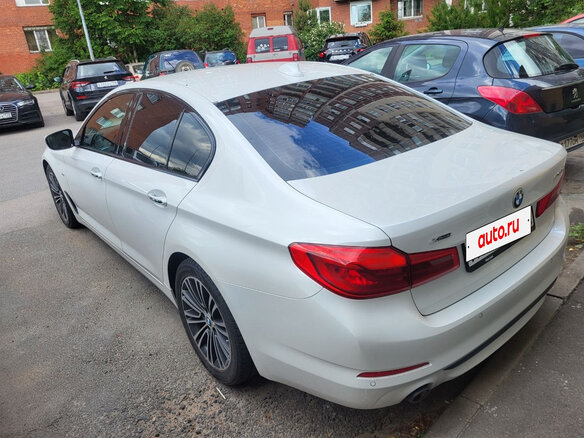 2017 BMW 5 серии 530d xDrive VII (G30/G31/G38), белый - вид 5