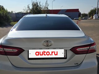 2020 Toyota Camry VIII (XV70), белый, 2900000 рублей, вид 4