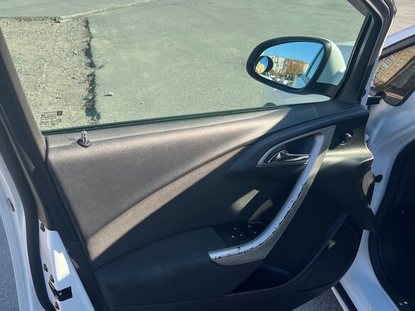 2012 Opel Astra J, белый, 600000 рублей - вид 12