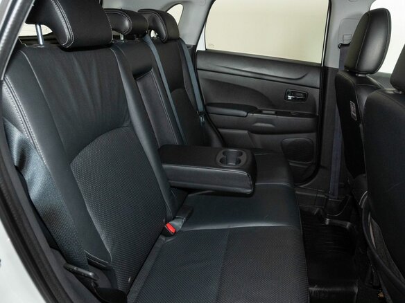 2014 Mitsubishi ASX I Рестайлинг, белый, 1348000 рублей - вид 7