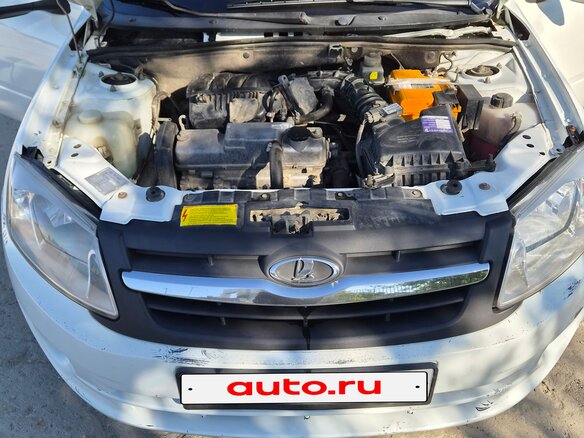 2012 Lada (ВАЗ) Granta I, белый, 270000 рублей - вид 12