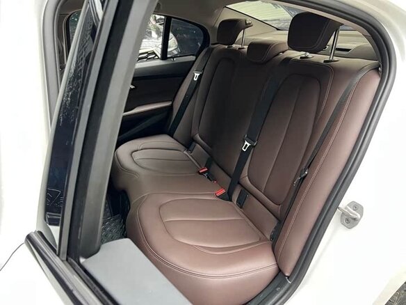 2022 BMW 1 серии 120i III (F52) Рестайлинг, белый, 1950000 рублей - вид 10