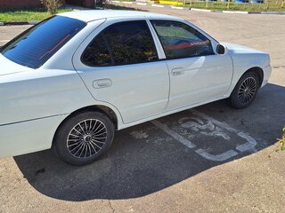2003 Nissan Sunny B15, белый, 350000 рублей, вид 3