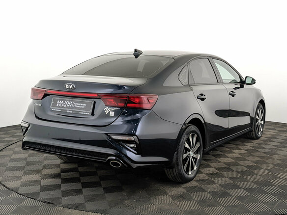 2020 Kia Cerato IV, синий, 2120000 рублей - вид 4
