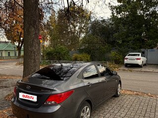 2015 Hyundai Solaris I Рестайлинг, серый, 900000 рублей, вид 4