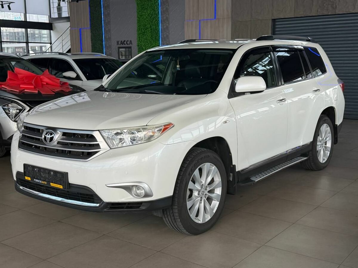 Открыть фотографии: Toyota Highlander II (XU40) Рестайлинг