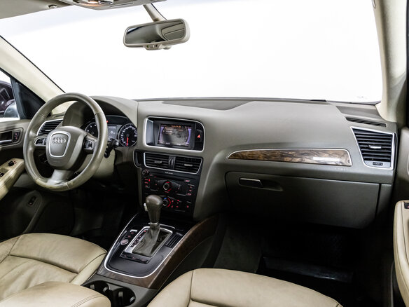 2010 Audi Q5 I (8R), фиолетовый, 1099000 рублей - вид 8