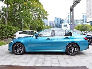 2024 BMW 3 серии 320i VII (G2x) Рестайлинг, голубой, 3200333 рублей, вид 5