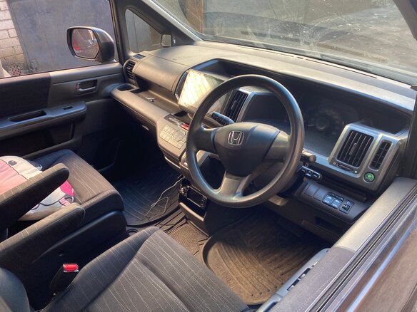 2010 Honda Stepwgn IV, серый, 1500000 рублей - вид 25