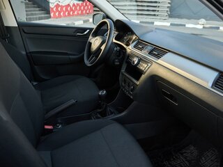 2016 Skoda Rapid I, белый, 825000 рублей, вид 5