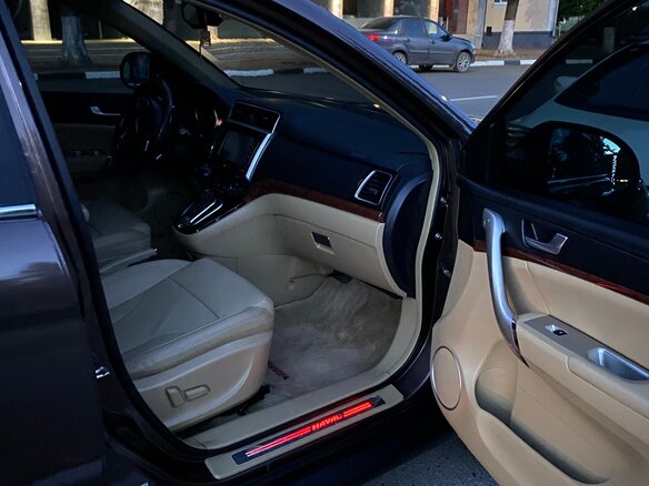 2019 Haval H6 I, коричневый, 1400000 рублей - вид 8