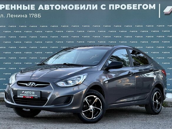 2013 Hyundai Solaris I, серый, 799000 рублей