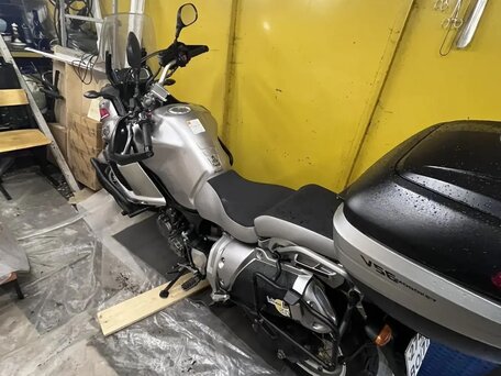2012 Yamaha XT1200Z Super Tenere, серебристый, 1100000 рублей, вид 4
