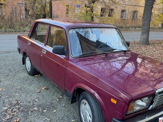 2005 Lada (ВАЗ) 2107, пурпурный, 115000 рублей, вид 2