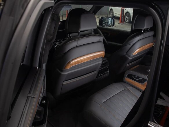 2025 Lexus LX 700h IV, чёрный, 22000000 рублей - вид 23