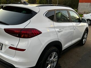 2018 Hyundai Tucson III Рестайлинг, белый, 2100000 рублей, вид 3