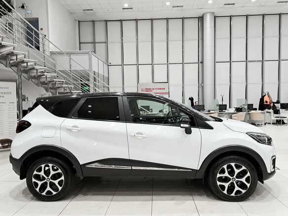 2017 Renault Kaptur I, белый, 850000 рублей - вид 3