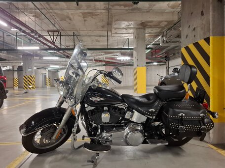 2010 Harley-Davidson Heritage Classic, чёрный, 1300000 рублей, вид 2