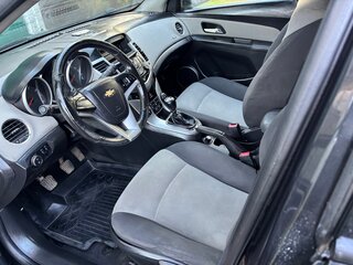 2012 Chevrolet Cruze I, чёрный, 735000 рублей, вид 5