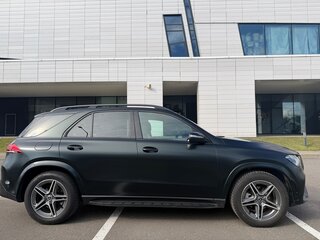 2020 Mercedes-Benz GLE 300 d II (V167), зелёный, 6100000 рублей, вид 4