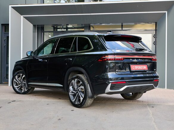 2023 Geely Monjaro I, чёрный, 2979900 рублей - вид 6