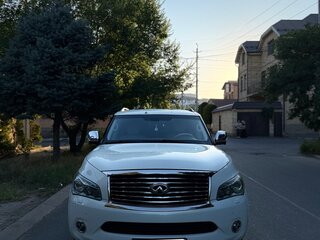 2013 Infiniti QX56 II, белый, 1850000 рублей, вид 2
