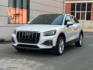 2022 Audi Q2 L 35 TFSI I Рестайлинг, белый, 1600000 рублей, вид 1