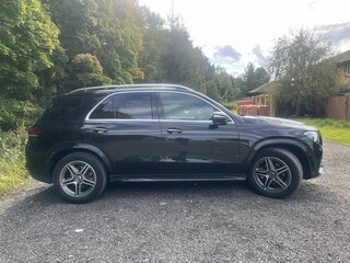 2021 Mercedes-Benz GLE 300 d II (V167), чёрный, 6850000 рублей, вид 3