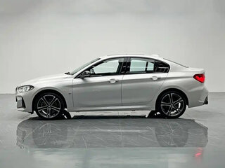 2022 BMW 1 серии 120i III (F52) Рестайлинг, белый, 2111255 рублей, вид 4