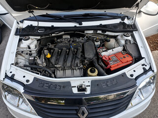 2013 Renault Logan I Рестайлинг, белый, 720000 рублей, вид 4