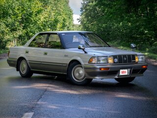 1992 Toyota Crown VIII (S130), белый, 800000 рублей, вид 1
