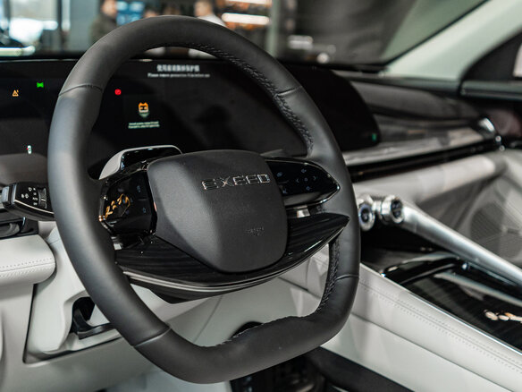 2025 Exeed RX, белый, 4580000 рублей - вид 34