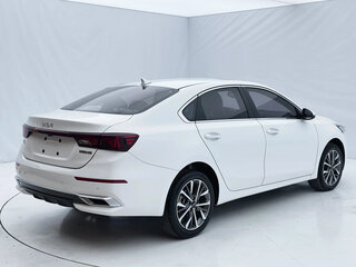 2023 Kia K3 II (China Market) Рестайлинг, белый, 1490100 рублей, вид 4