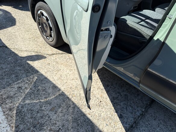 2022 Toyota Sienta III, коричневый, 1350000 рублей - вид 29