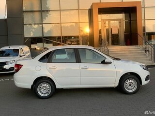 2026 Lada (ВАЗ) Granta I Рестайлинг, белый, 982000 рублей, вид 4