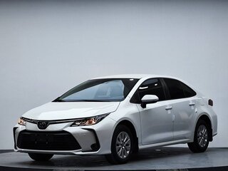 2022 Toyota Corolla XII (E210), белый, 1490000 рублей, вид 1