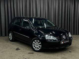 2008 Volkswagen Golf V, чёрный, 539888 рублей, вид 3