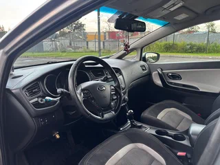 2015 Kia Ceed II, серебристый, 800000 рублей, вид 5
