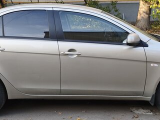 2008 Mitsubishi Lancer X, бежевый, 805000 рублей, вид 4