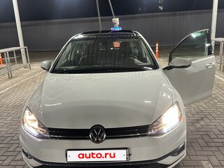 2020 Volkswagen Golf VII Рестайлинг, белый, 1880000 рублей, вид 3