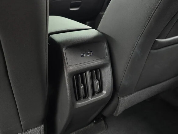2023 Chevrolet Trax II, чёрный, 1590000 рублей - вид 12