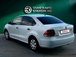 2015 Volkswagen Polo V, белый, 710000 рублей, вид 5