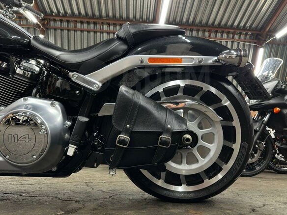 2017 Harley-Davidson Fat Boy, чёрный, 1860000 рублей - вид 19