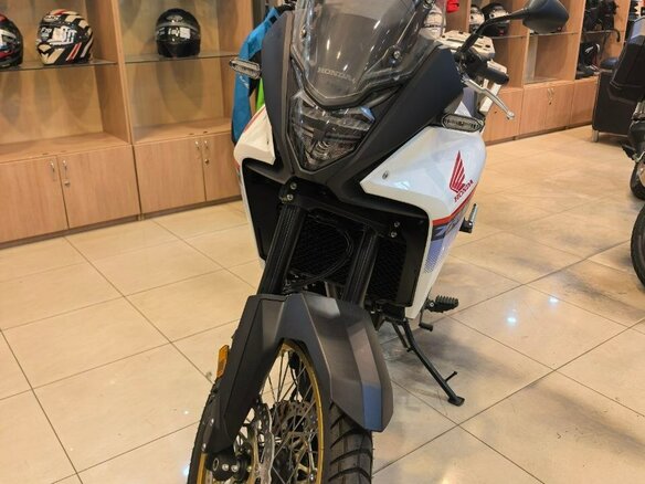 2023 Honda XL750 Transalp, белый - вид 1