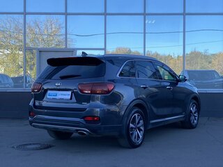 2018 Kia Sorento III Prime Рестайлинг, серый, 2549000 рублей, вид 5