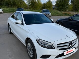 2019 Mercedes-Benz C-Класс 180 IV (W205) Рестайлинг, белый, 2600000 рублей, вид 3