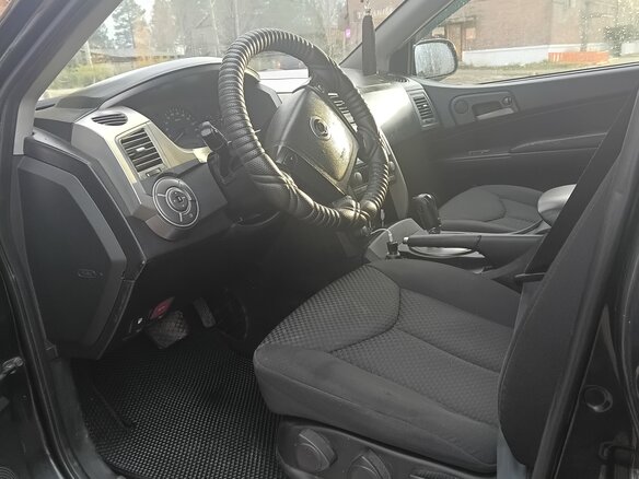 2011 SsangYong Kyron 6-speed I Рестайлинг, чёрный - вид 12